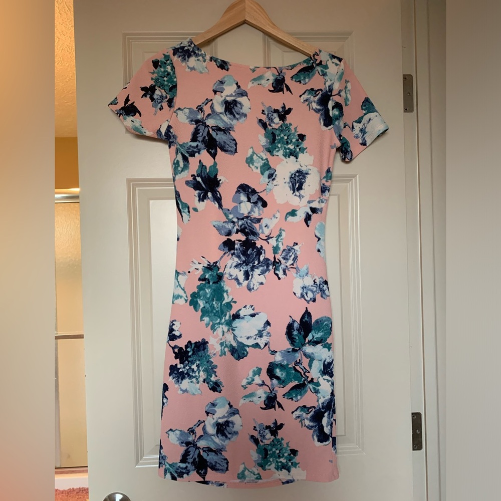Pinkblush maternity dress, size small